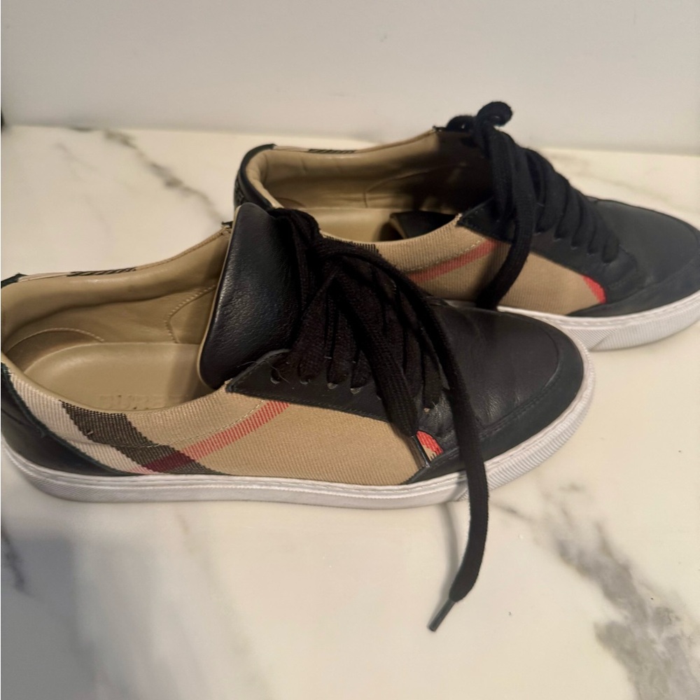 Burberry Black and Tan Sneakers with Plaid Design